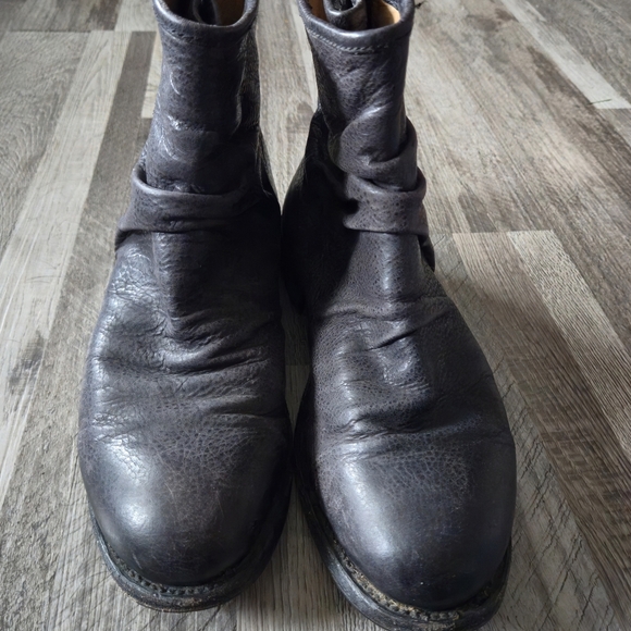 John Fluevog W9 M7 Unity Guide Black Leather Side Zip Ankle Boots Slouch AS IS - Picture 11 of 16